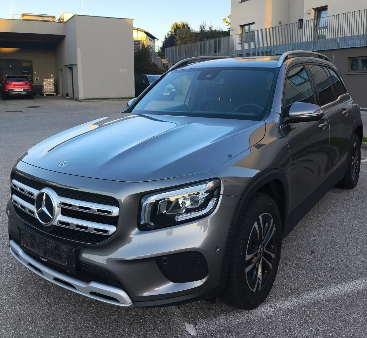 Mercedes-Benz Glb