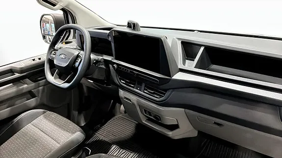 Ford Custom 2027 photo 4