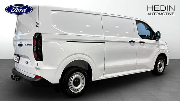 Ford Custom 2027 photo 2