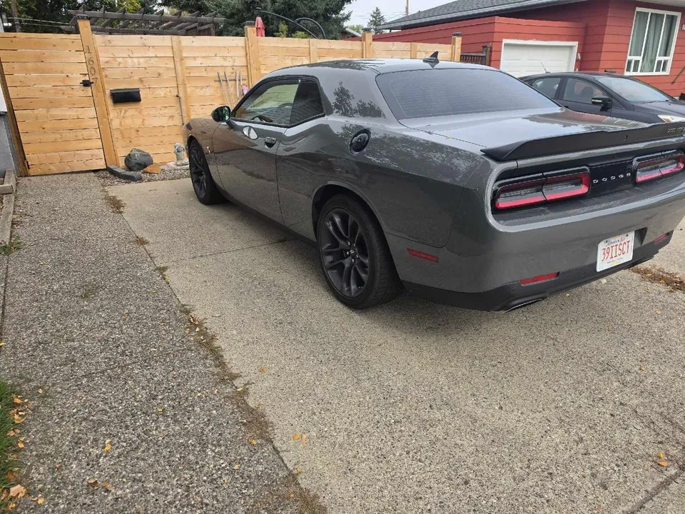 Dodge Challenger