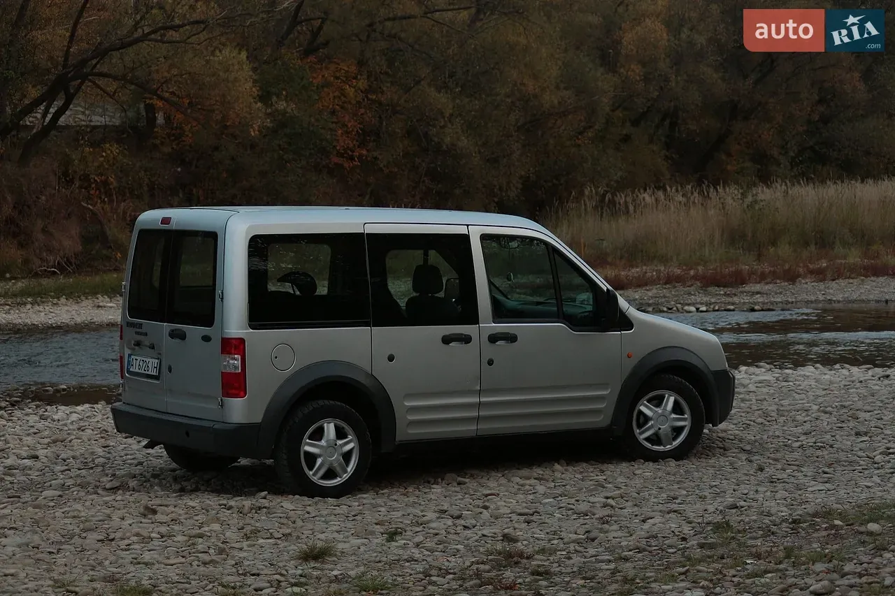 Ford Transit Connect 2008 photo 4