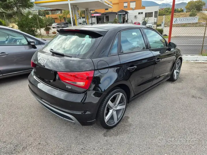 Audi A1 2014 photo 3