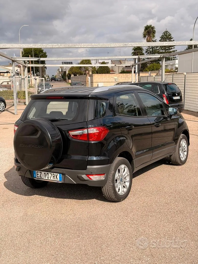 Ford Ecosport 2015 photo 4