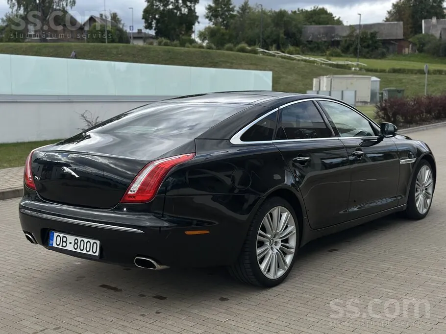 Jaguar Xj 2011 photo 4