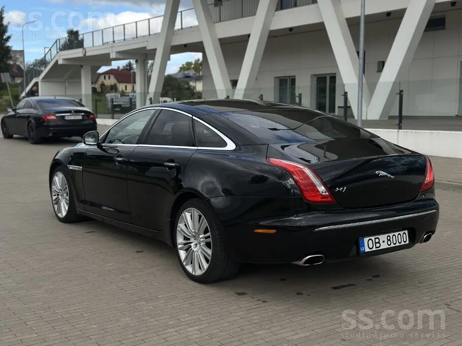 Jaguar Xj 2011 photo 5