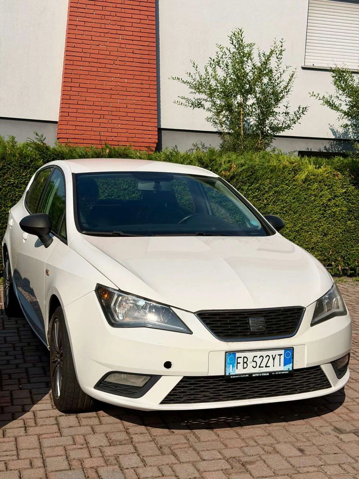 Seat Ibiza 2016 photo 2
