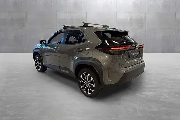 Toyota Yaris Cross 2023 photo 3