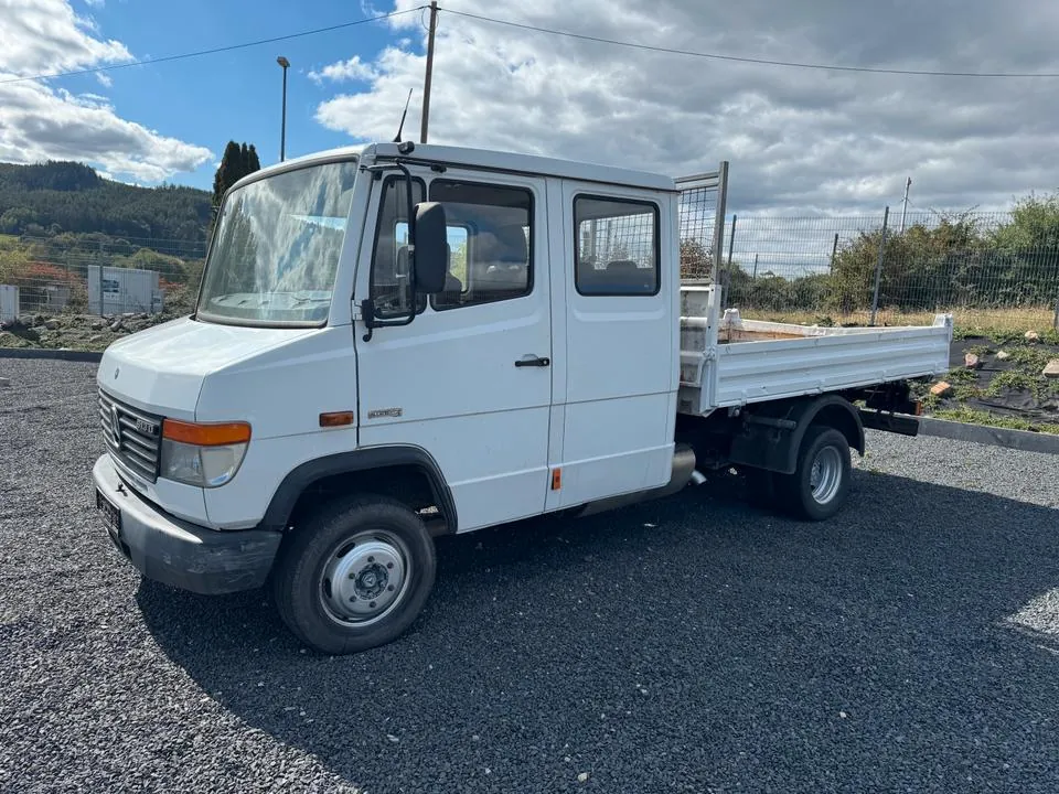 Mercedes-Benz Vario 613D