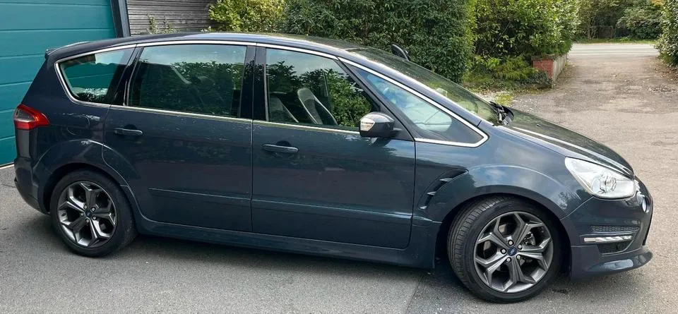 Ford S-Max