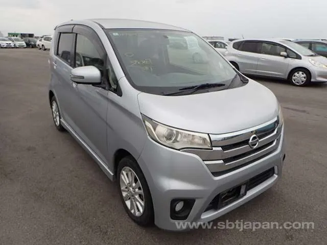 Nissan Dayz Highway Star X