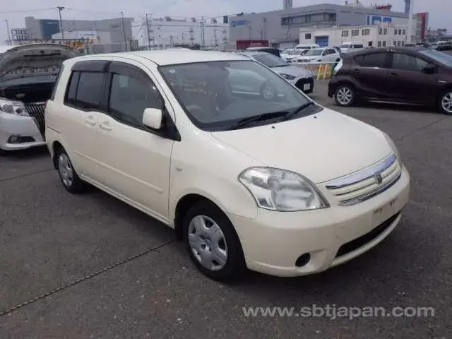 Toyota Raum
