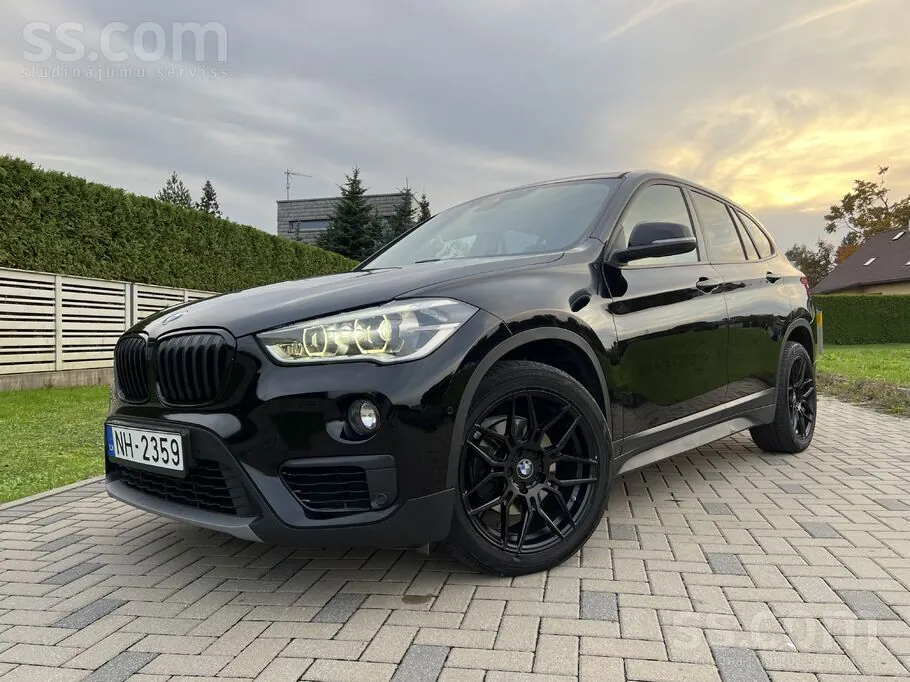 BMW X1