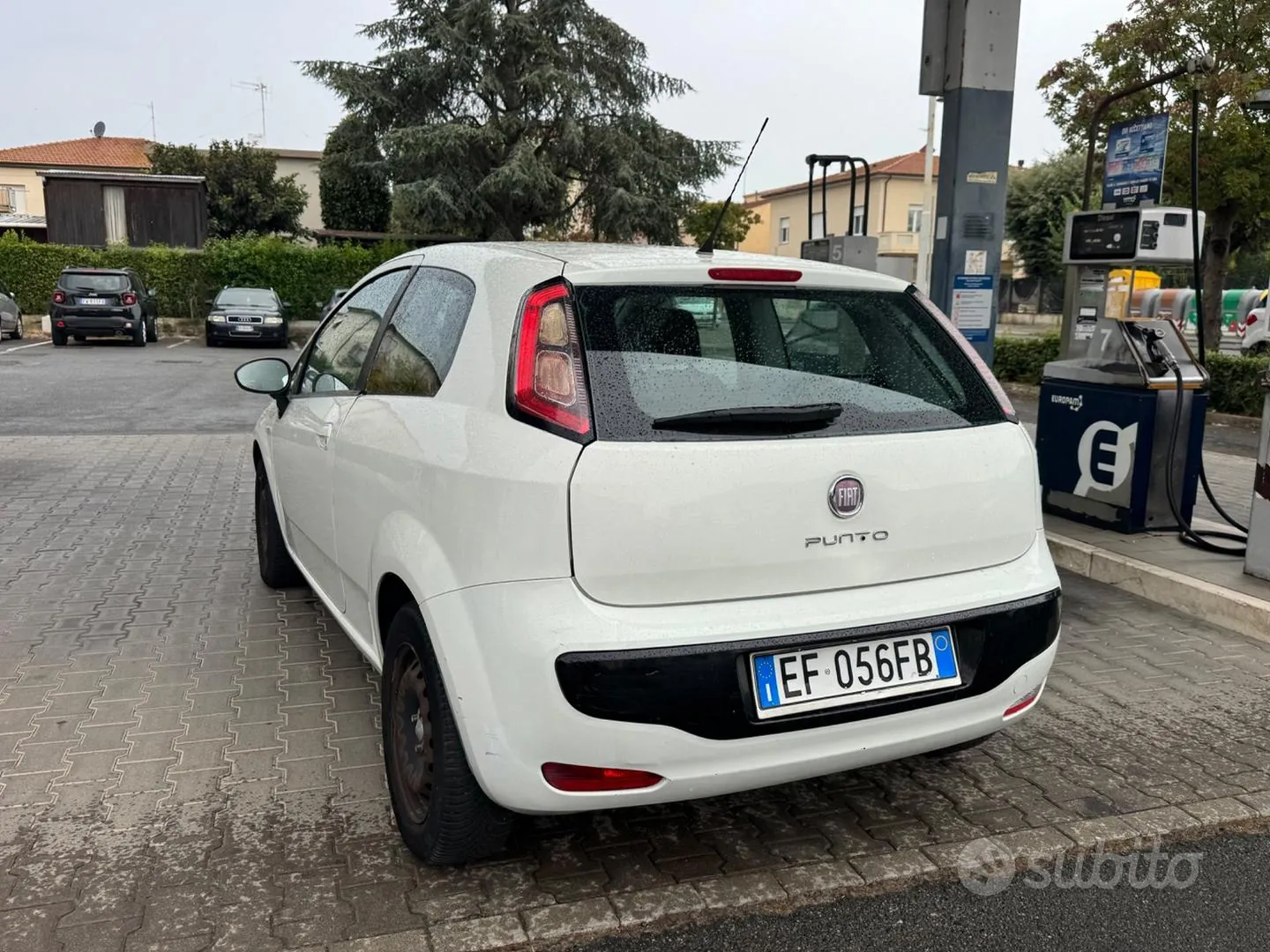 Fiat Punto Evo 2011 photo 5