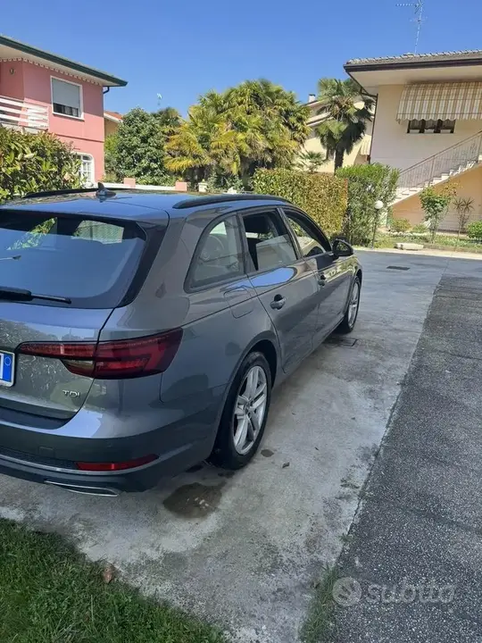 Audi A4 Avant 2019 photo 3