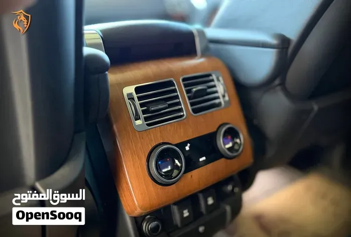 Land Rover Range Rover Vogue 2021 photo 3