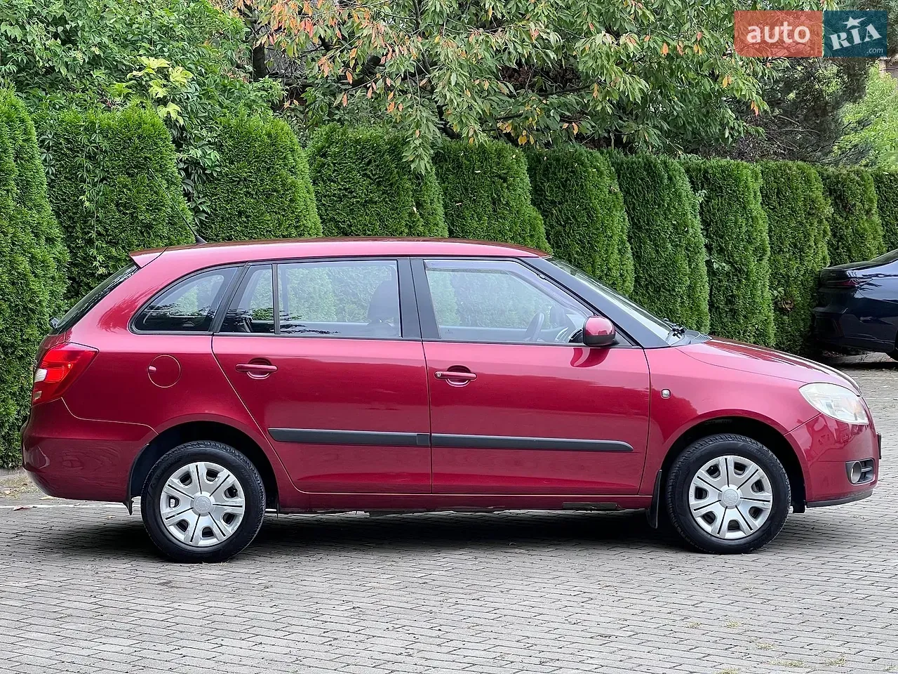 Skoda Fabia 2008 photo 4