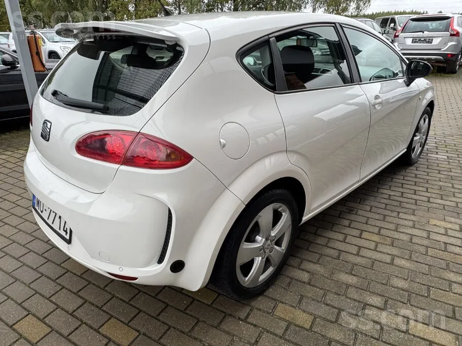 Seat Leon 2008 photo 4
