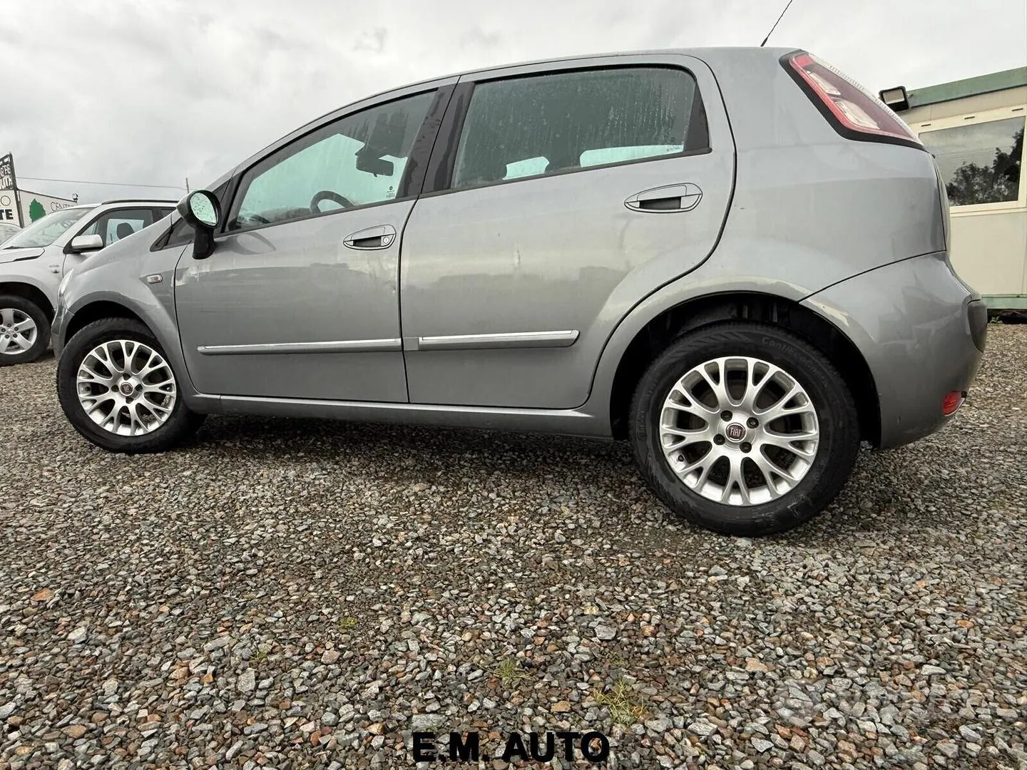 Fiat Punto Evo 2012 photo 4