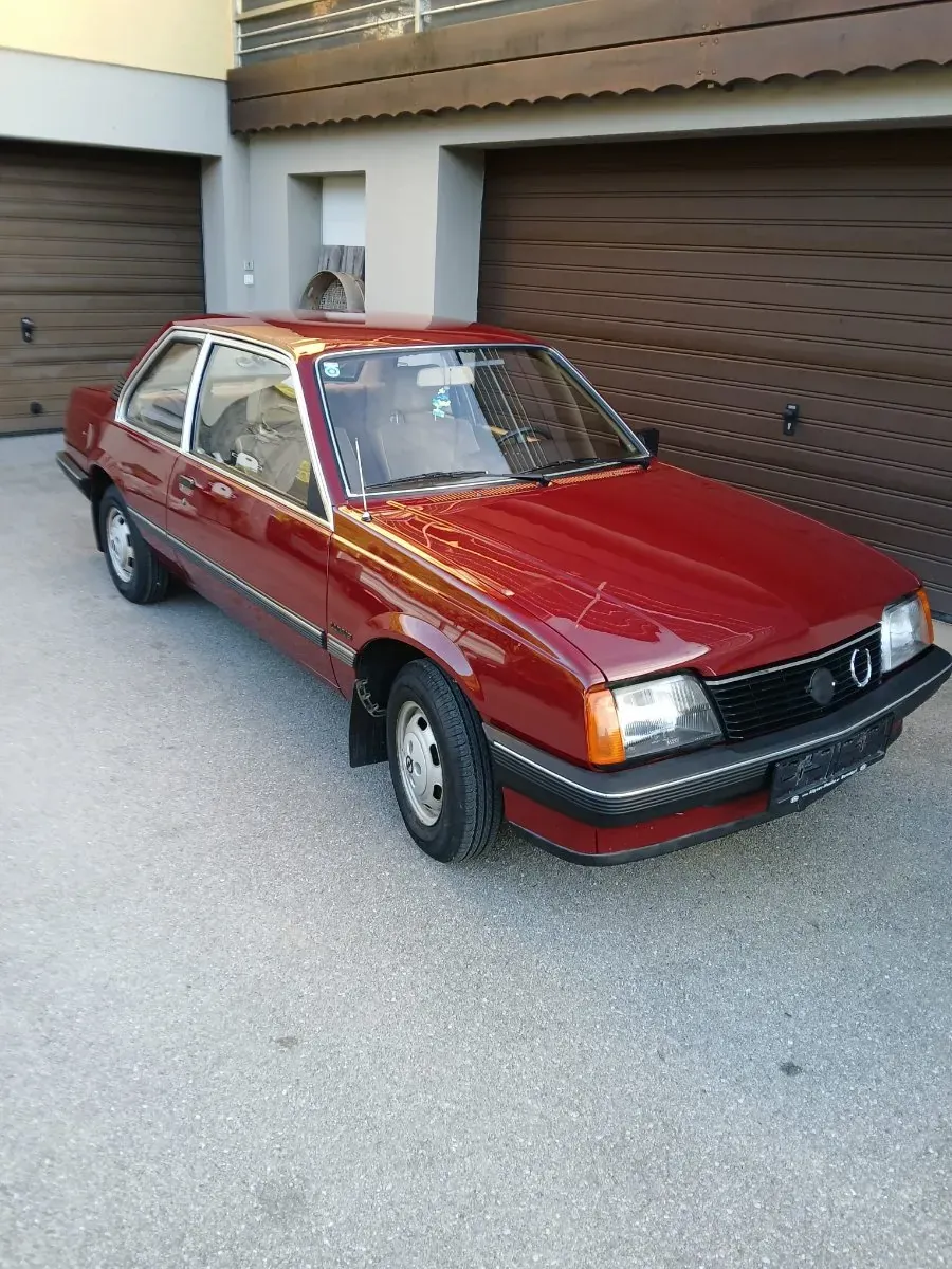Opel Ascona