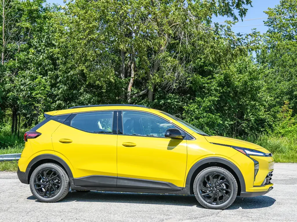Chevrolet Bolt 2027 photo 5