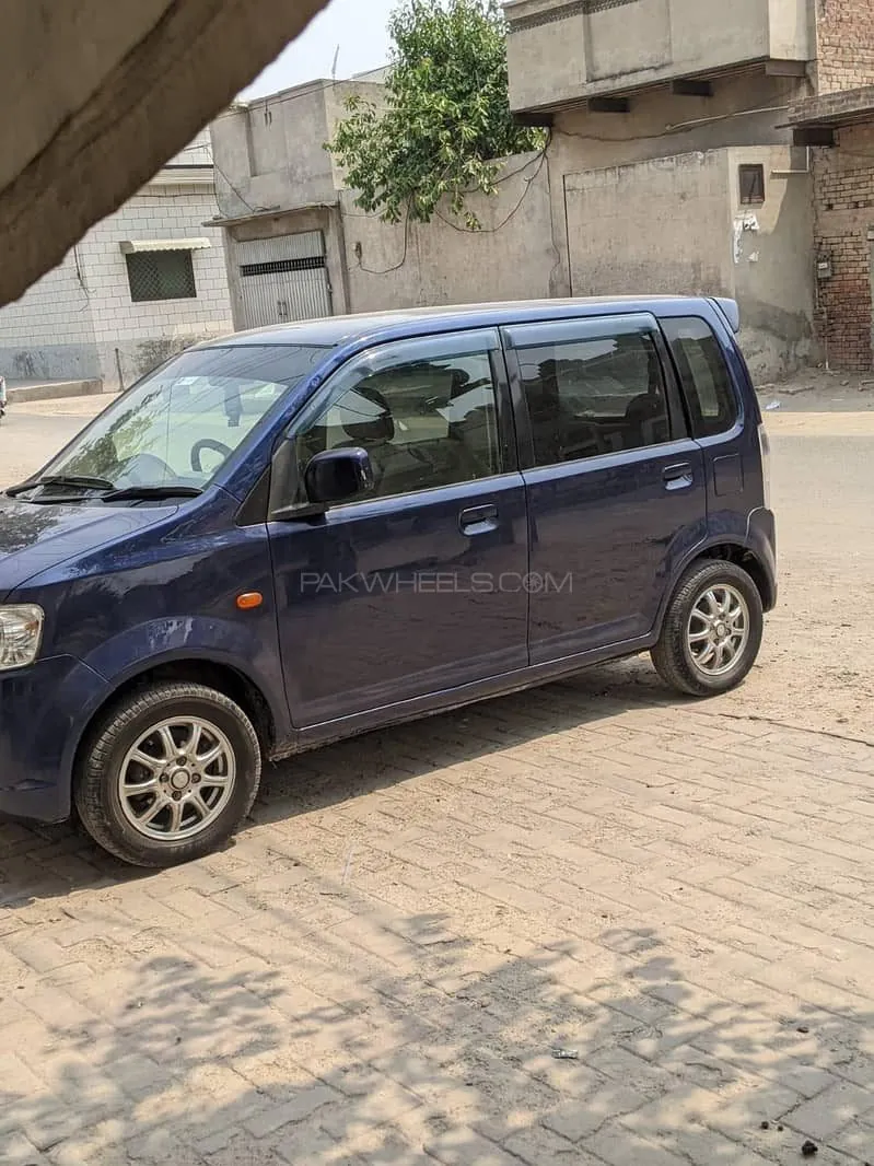 Nissan Otti