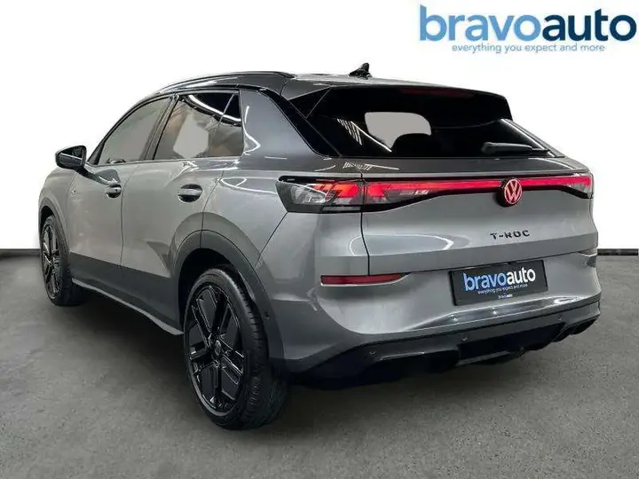 Volkswagen T-Roc 2026 photo 2