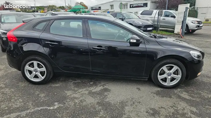 Volvo V40 2016 photo 4