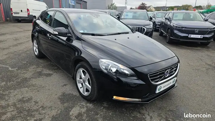 Volvo V40 2016 photo 3