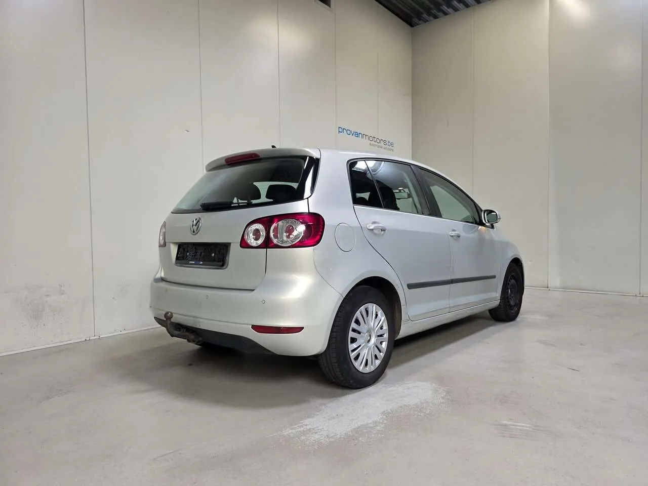 Volkswagen Golf 2011 photo 3