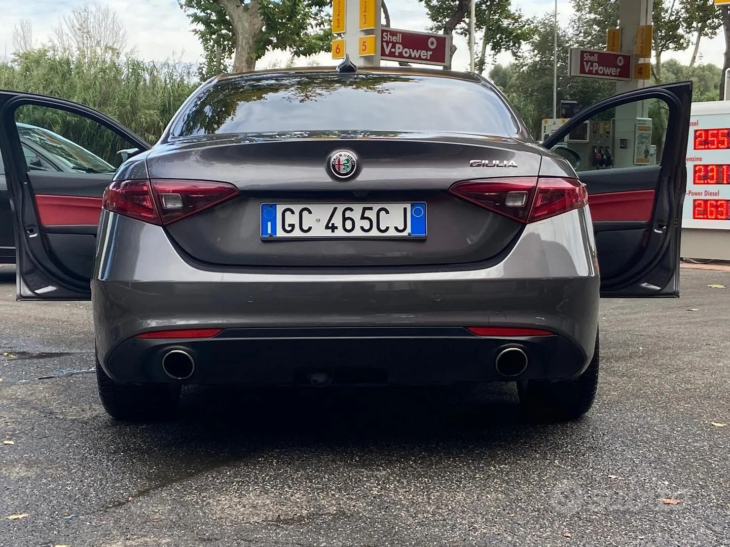 Alfa Romeo Giulia 2019 photo 3
