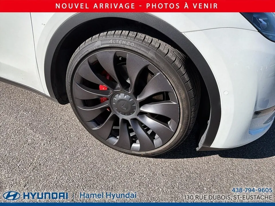 Tesla Model Y 2021 photo 2