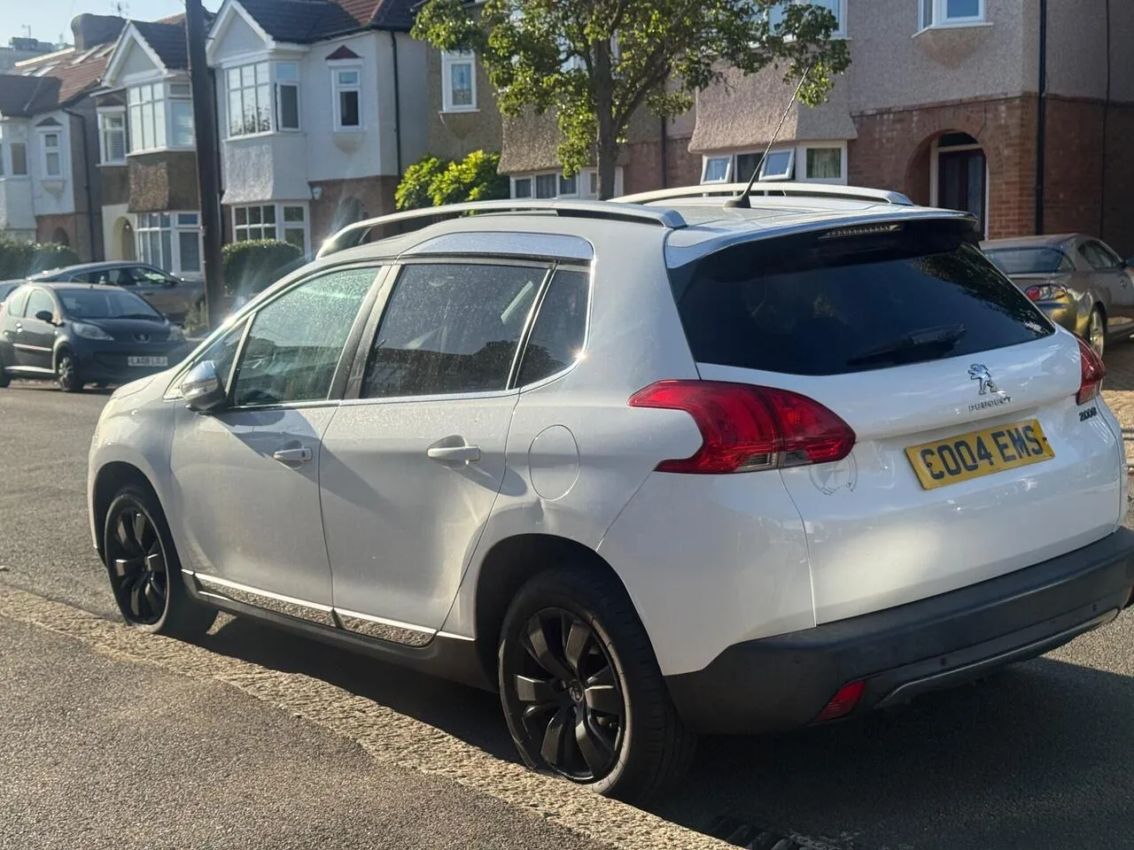 Peugeot 2008 2015 photo 5
