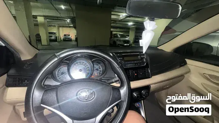 Toyota Yaris 2017 photo 4