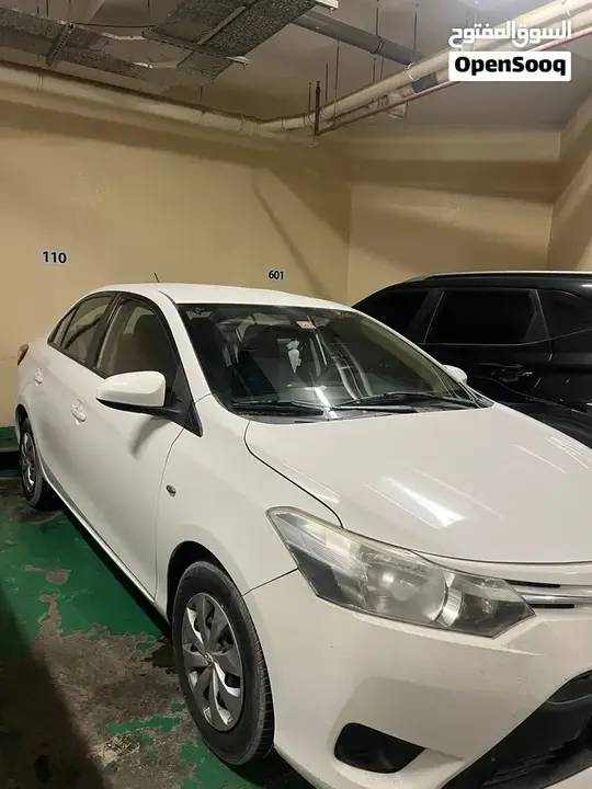 Toyota Yaris 2017 photo 2