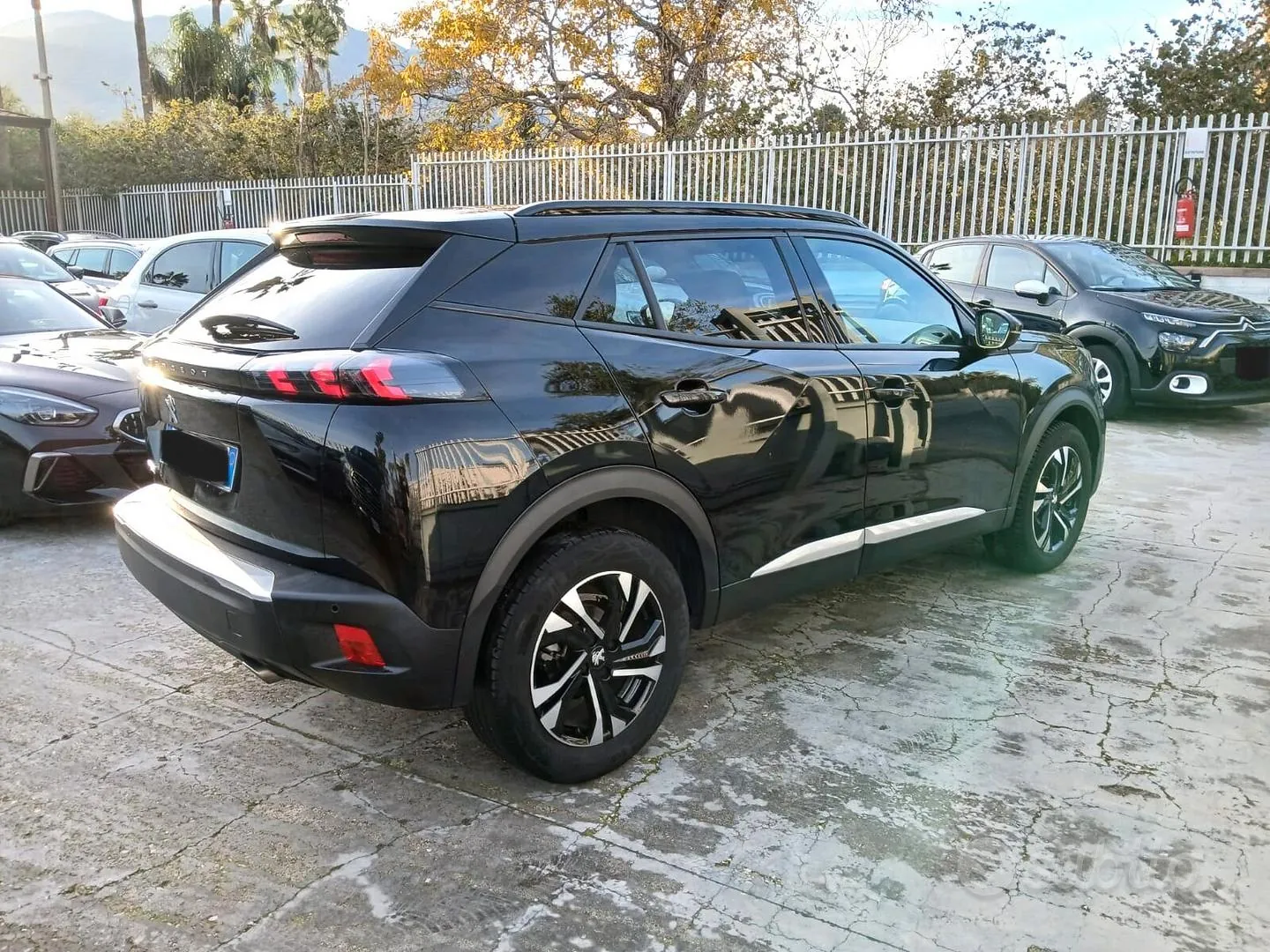 Peugeot 2008 2023 photo 4