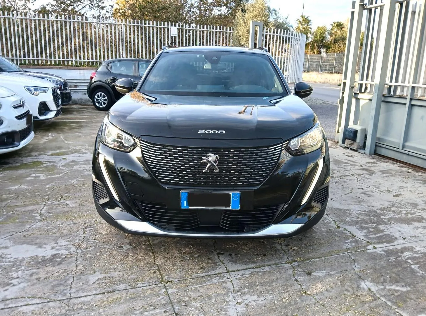 Peugeot 2008 2023 photo 2
