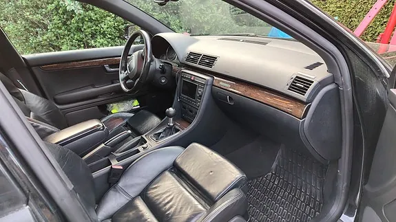 Audi A4 2008 photo 4
