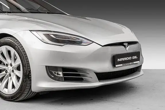 Tesla Model S 2017 photo 2