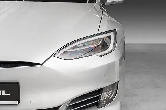 Tesla Model S 2017 photo 4