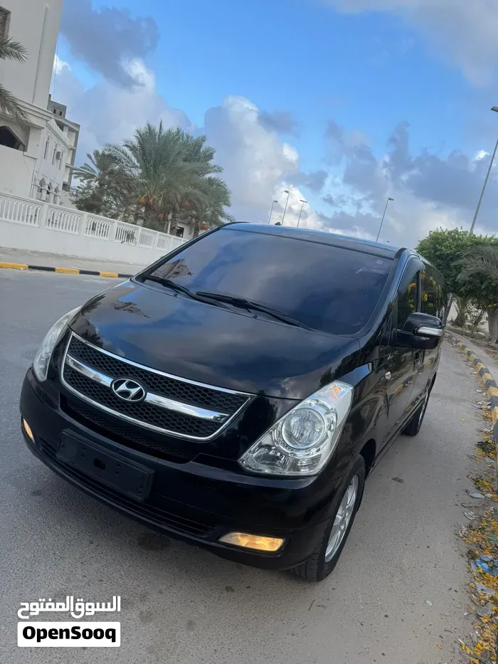 Hyundai H1 Gl Plus 2011 photo 3