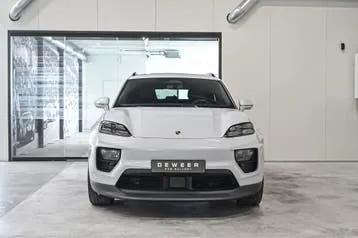 Porsche Macan 2025 photo 2