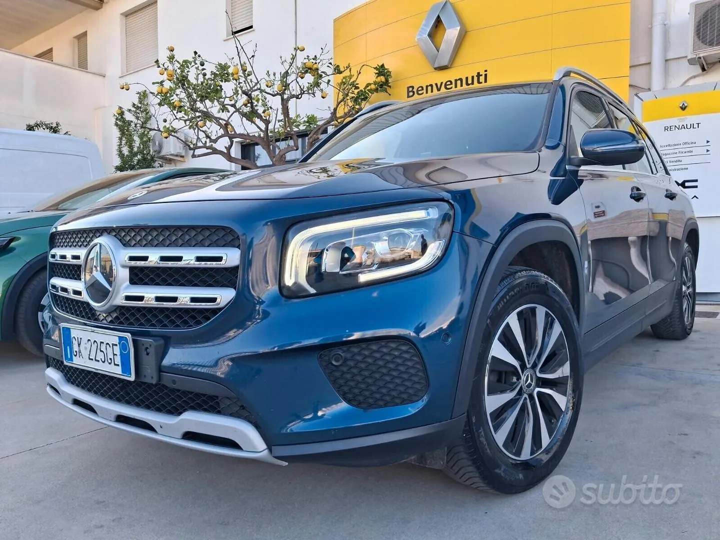 Mercedes-Benz Glb