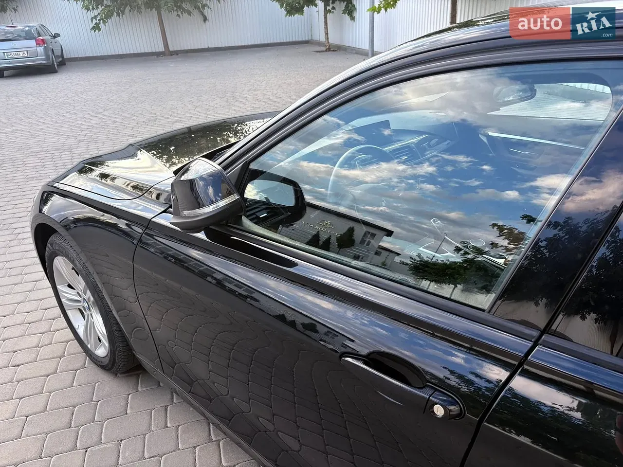 BMW 3 Series 2016 photo 4
