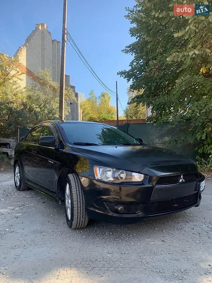 Mitsubishi Lancer