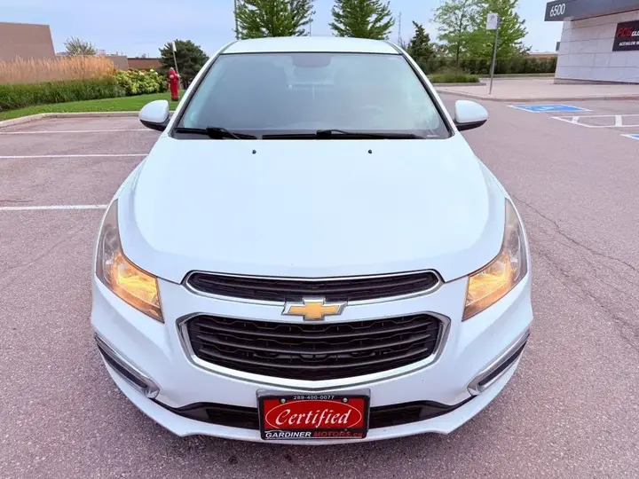 Chevrolet Cruze 2015 photo 2
