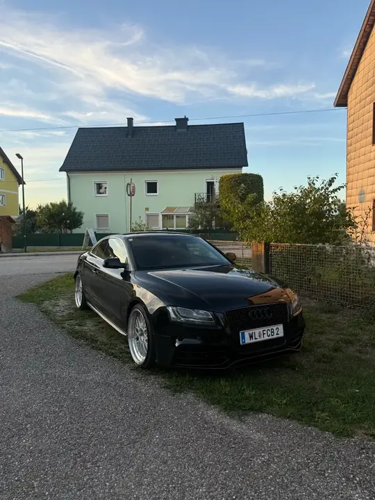 Audi A5 2009 photo 3