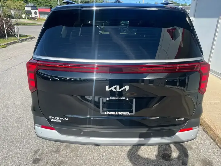 Kia Carnival 2026 photo 4