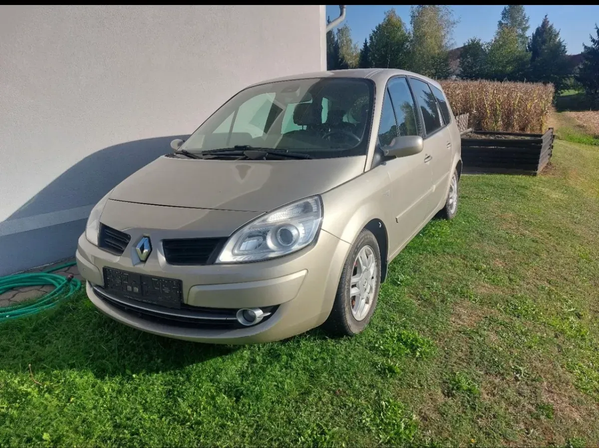 Renault Scenic 2007 photo 2