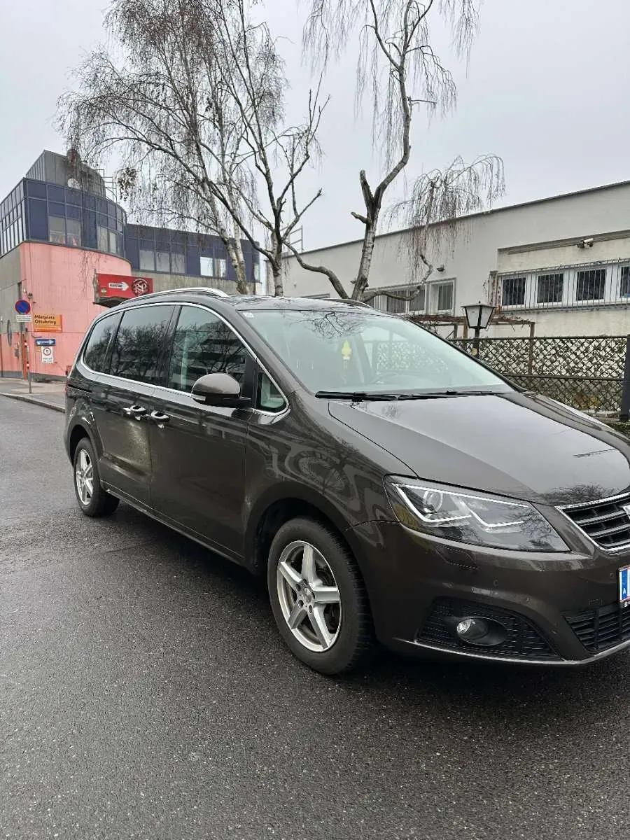 Seat Alhambra 2017 photo 3