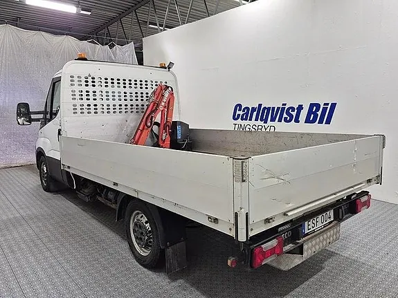 Iveco Daily 2015 photo 2